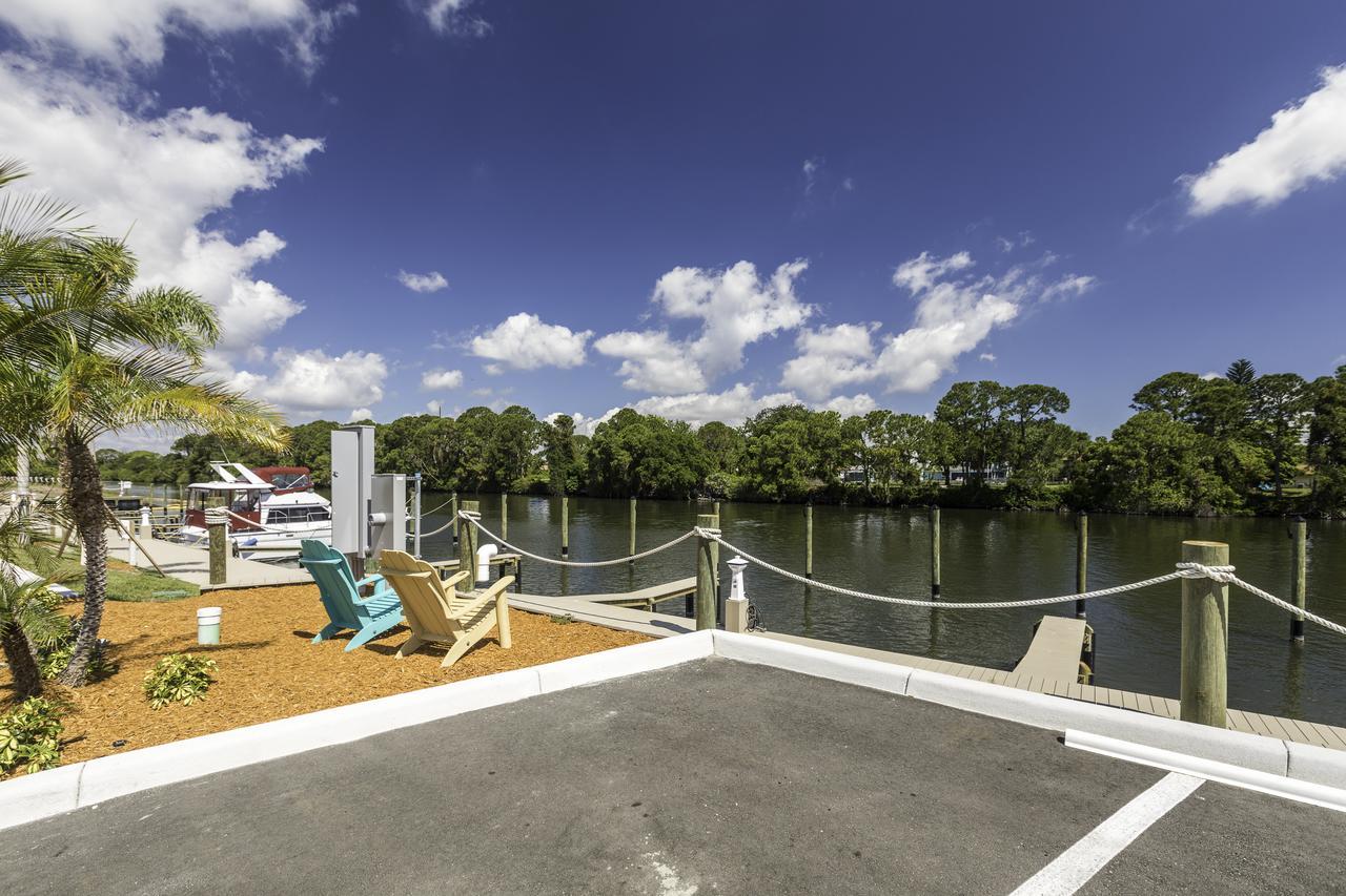 Cape Crossing Resort & Marina Merritt Island Exterior foto