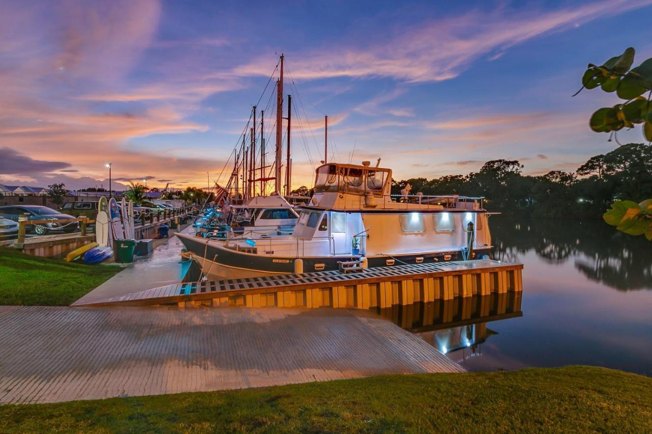 Cape Crossing Resort & Marina Merritt Island Exterior foto